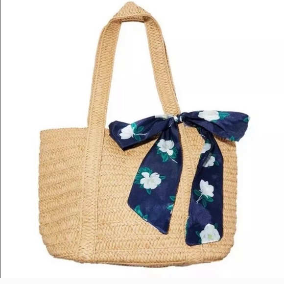 **NWT** Draper James Straw Bag with Floral Scarf - Picture 2 of 5